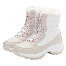 Bota Feminina de Cano Curto Neve