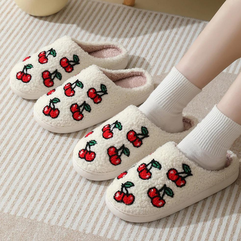 Pantufa Feminina Peluciada Cherry